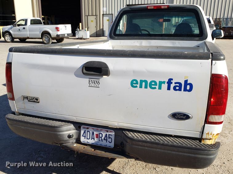 image for item GA9348 2002 Ford F150 pickup truck