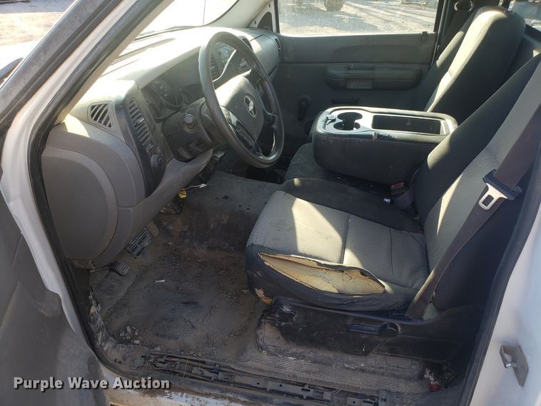 image for item GA9350 2008 Chevrolet Silverado 1500 pickup truck