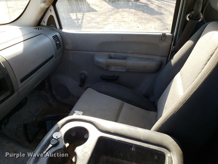 image for item GA9350 2008 Chevrolet Silverado 1500 pickup truck