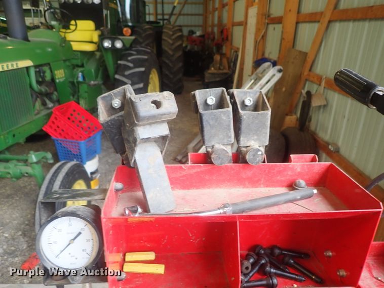 image for item GA9955 Hunter TC3500 tire machine