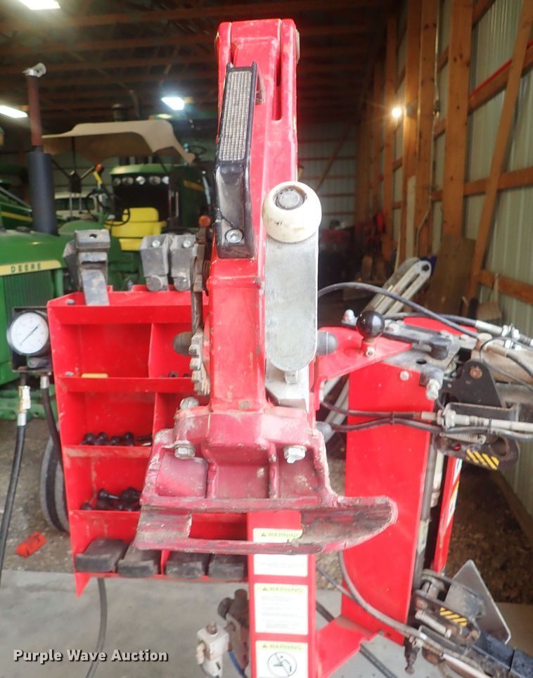 image for item GA9955 Hunter TC3500 tire machine