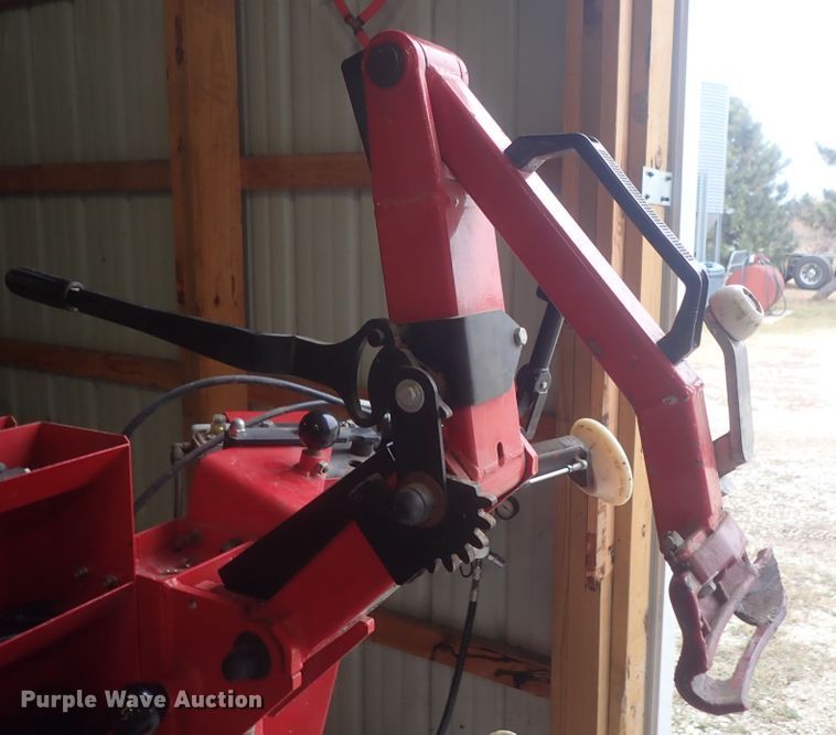 image for item GA9955 Hunter TC3500 tire machine