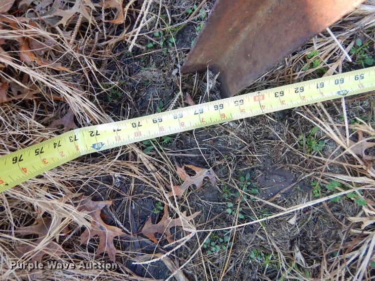 image for item GB9500 (2) fuel tanks