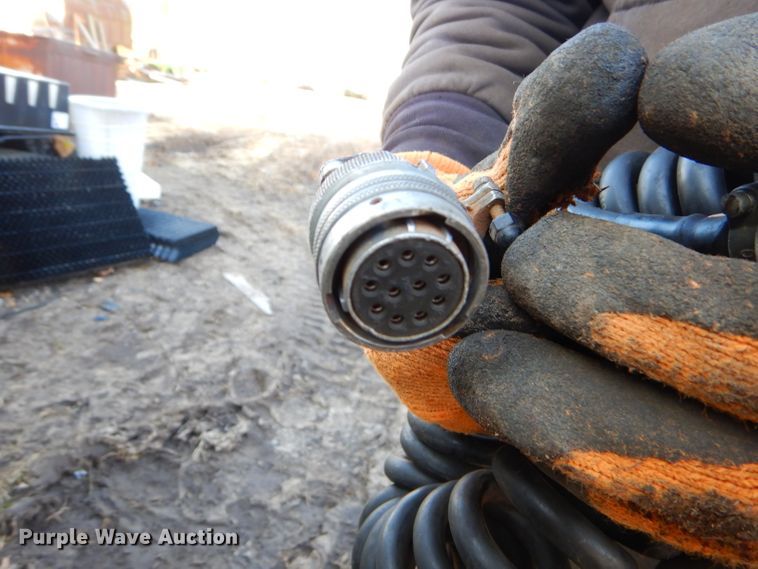 image for item GB9502 Asphalt TopCon System Four Sonic Tracker II