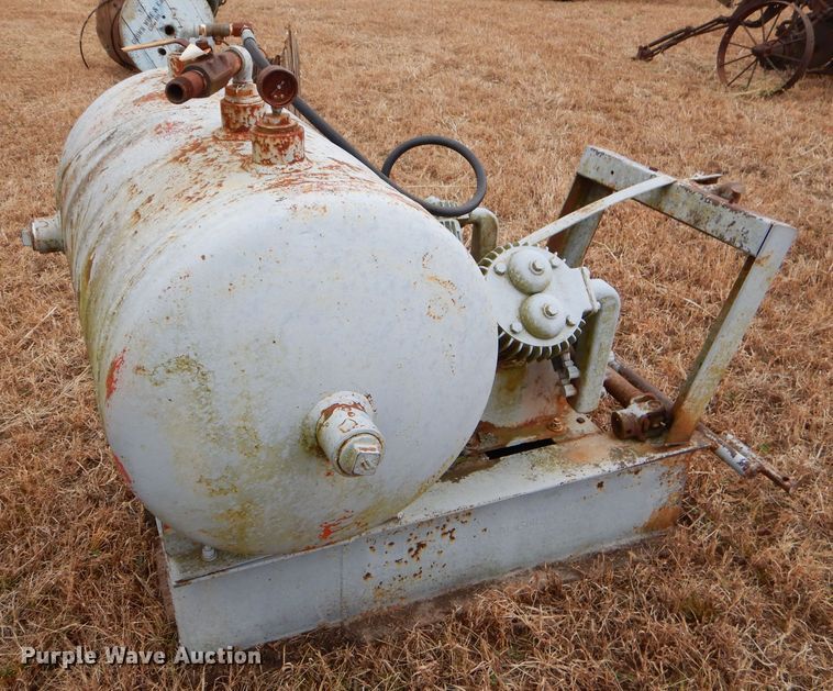 image for item GB9516 Air compressor