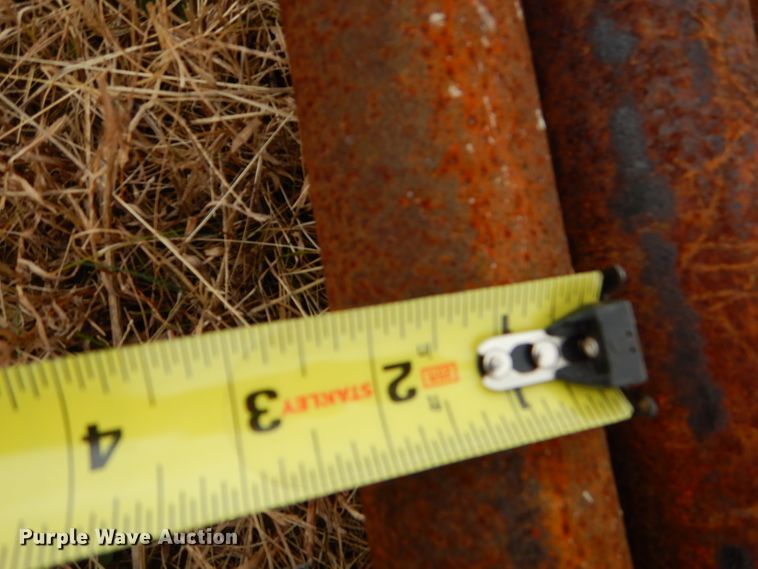 image for item GB9517 (25) oilfield pipes