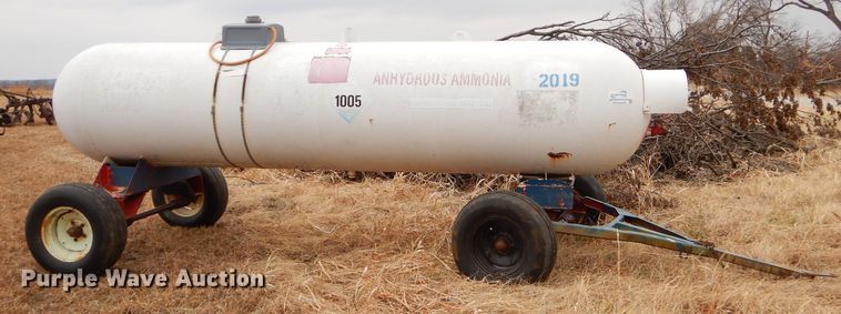 image for item GB9519 Anhydrous ammonia tank