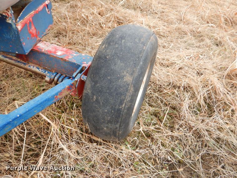 image for item GB9519 Anhydrous ammonia tank
