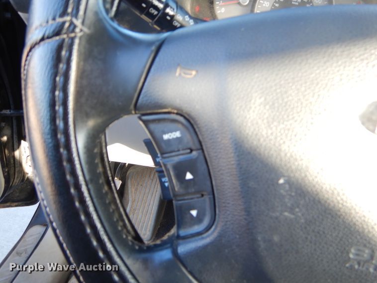 image for item GB9532 2007 Kia Rondo SUV