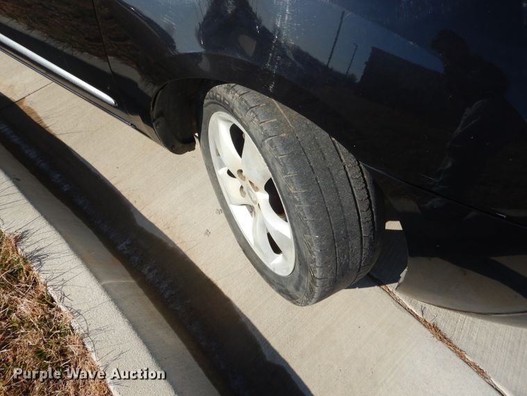 image for item GB9532 2007 Kia Rondo SUV