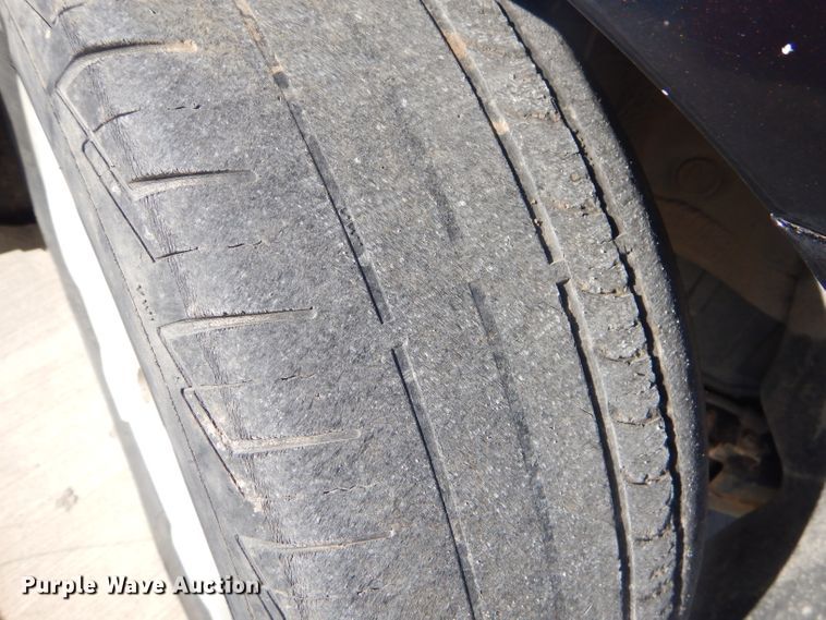 image for item GB9532 2007 Kia Rondo SUV