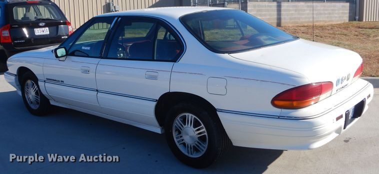 image for item GB9533 1992 Pontiac Bonneville