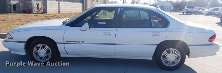 image for item GB9533 1992 Pontiac Bonneville