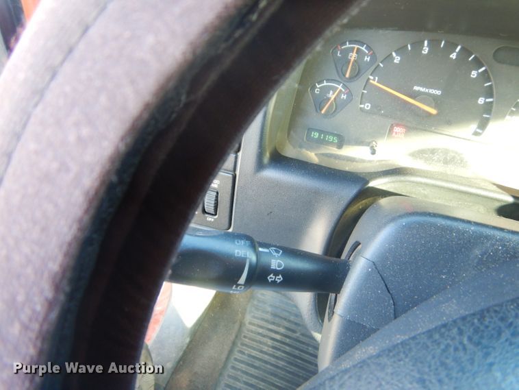 image for item GB9534 2001 Dodge Dakota pickup truck