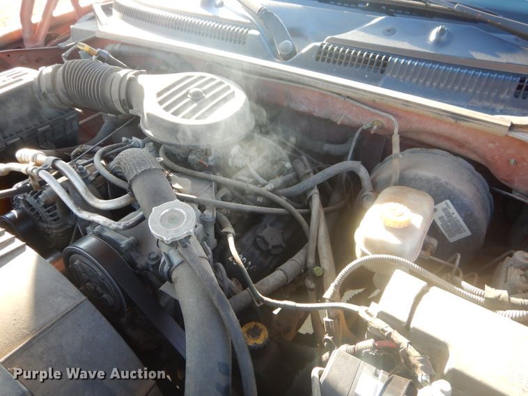 image for item GB9534 2001 Dodge Dakota pickup truck