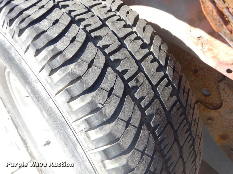 image for item GB9534 2001 Dodge Dakota pickup truck