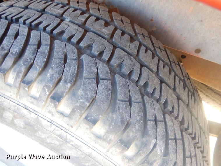 image for item GB9534 2001 Dodge Dakota pickup truck