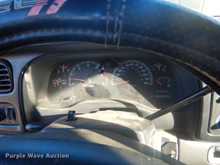 image for item GB9535 1999 Dodge Durango SLT SUV