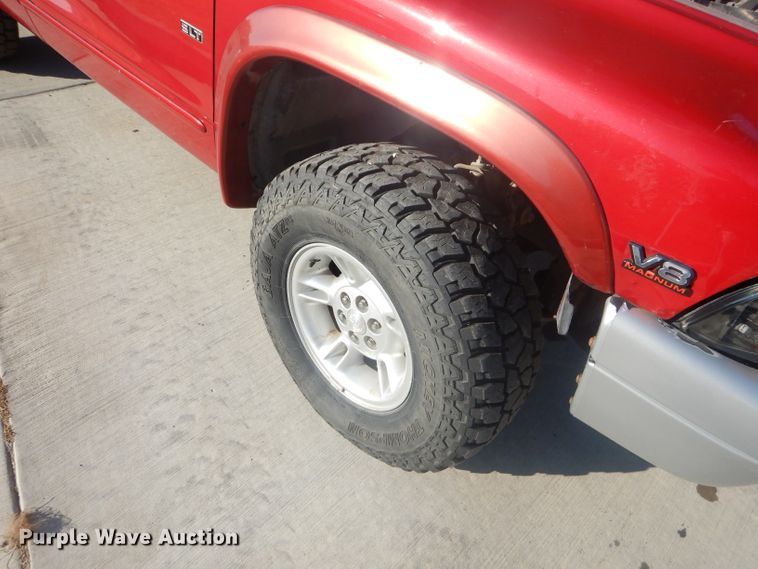 image for item GB9535 1999 Dodge Durango SLT SUV