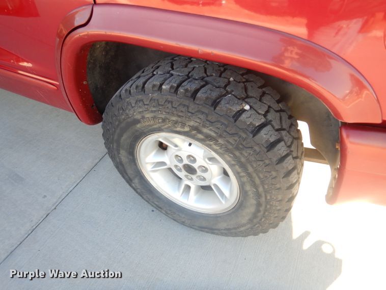 image for item GB9535 1999 Dodge Durango SLT SUV