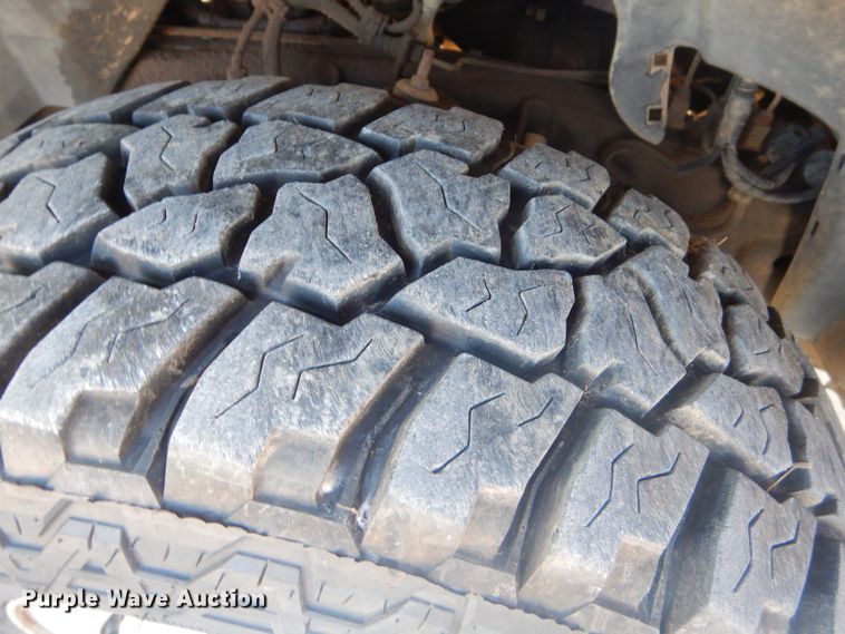 image for item GB9535 1999 Dodge Durango SLT SUV