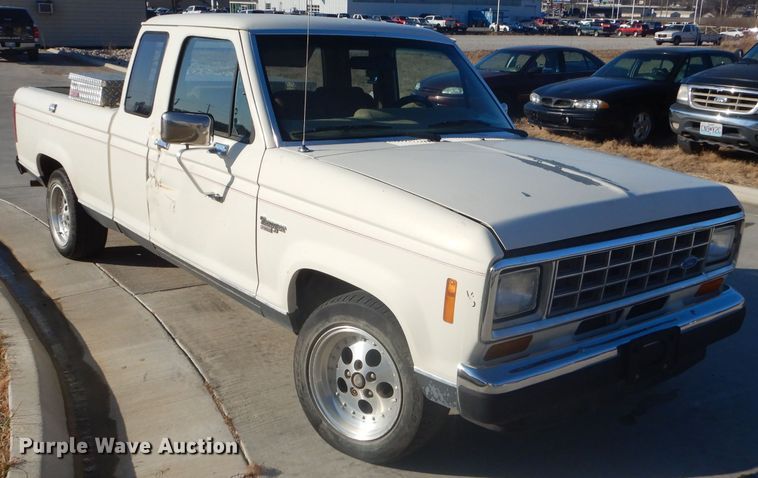 image for item GB9537 1986 Ford Ranger pickup truck