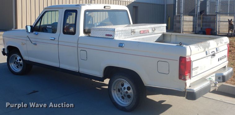 image for item GB9537 1986 Ford Ranger pickup truck