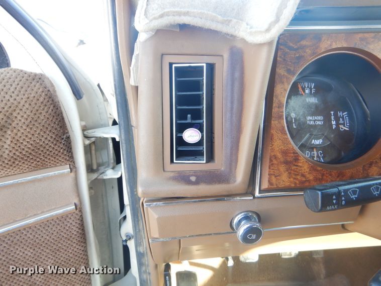 image for item GB9537 1986 Ford Ranger pickup truck