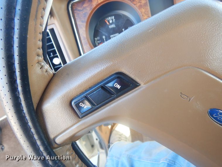 image for item GB9537 1986 Ford Ranger pickup truck