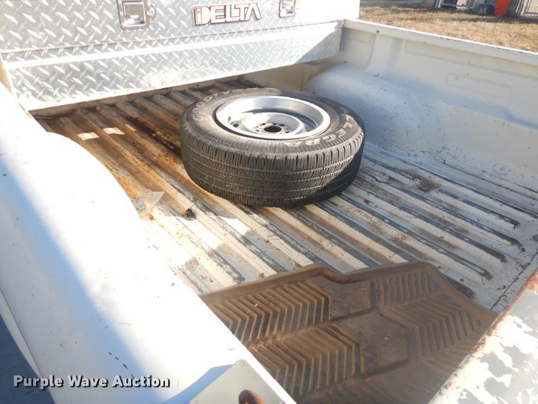 image for item GB9537 1986 Ford Ranger pickup truck