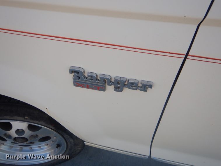 image for item GB9537 1986 Ford Ranger pickup truck