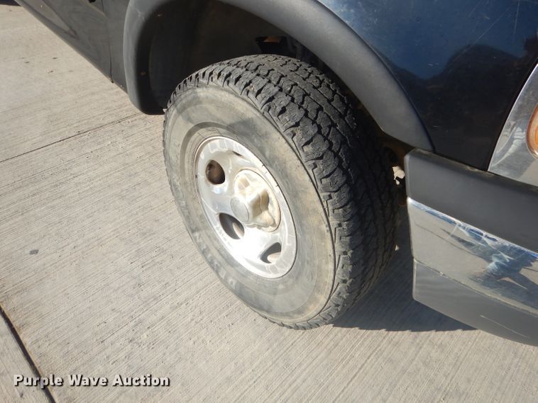 image for item GB9538 2000 Ford F150 pickup truck