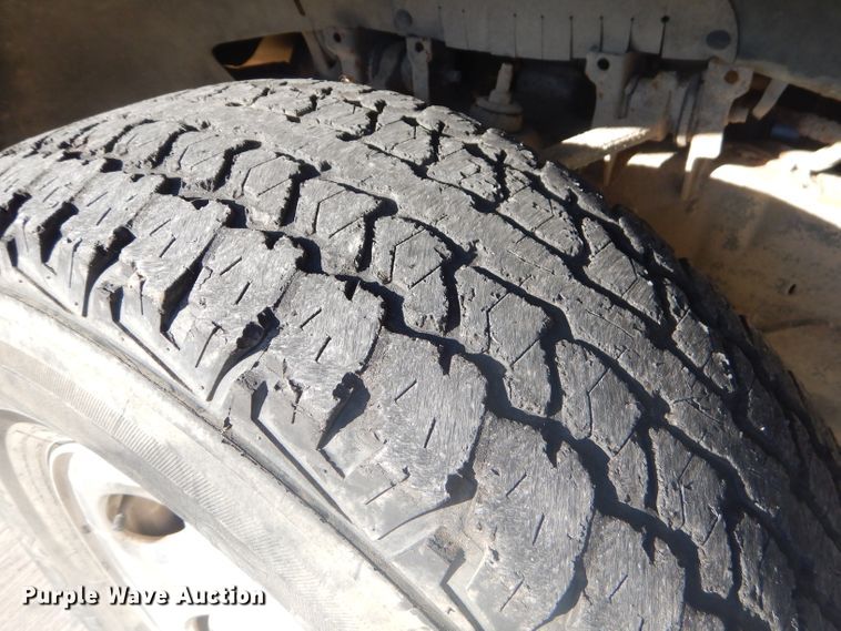 image for item GB9538 2000 Ford F150 pickup truck