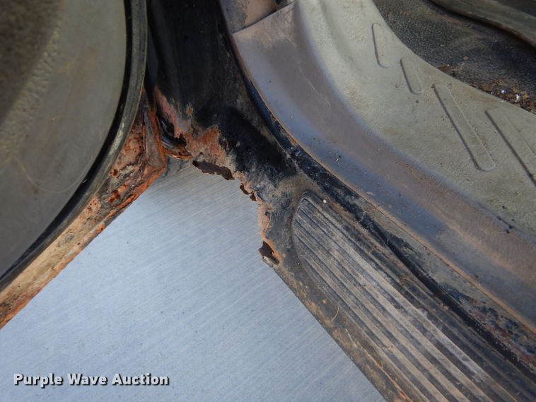 image for item GB9538 2000 Ford F150 pickup truck