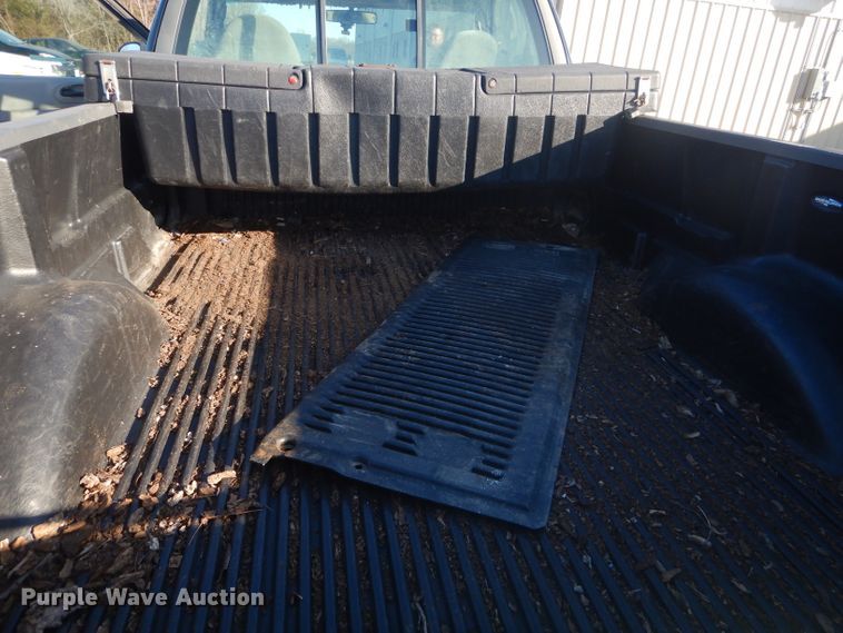 image for item GB9538 2000 Ford F150 pickup truck