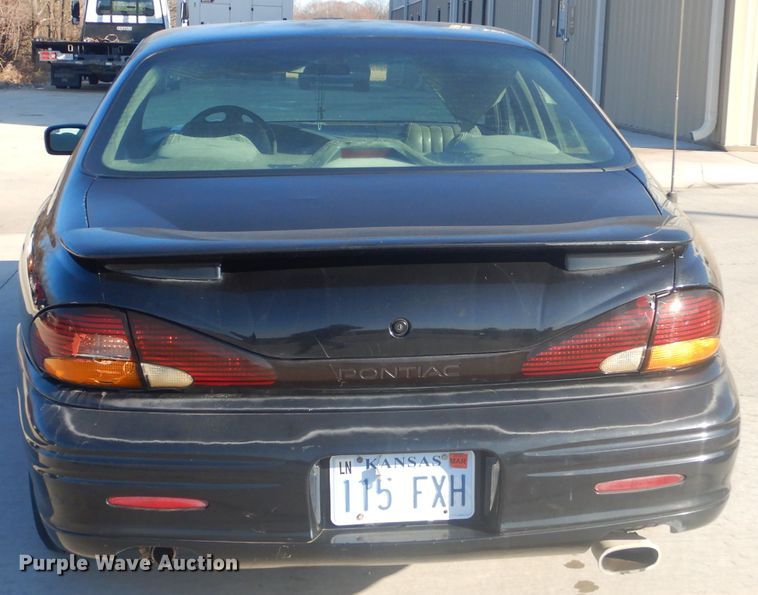 image for item GB9539 1999 Pontiac Bonneville