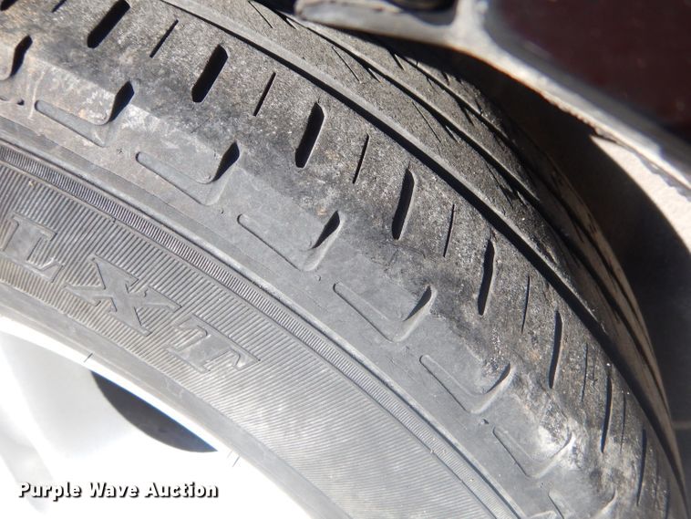 image for item GB9539 1999 Pontiac Bonneville