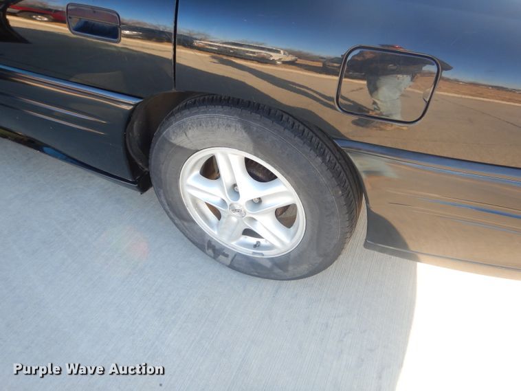 image for item GB9539 1999 Pontiac Bonneville