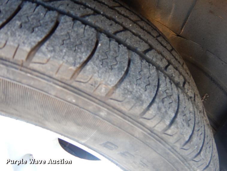 image for item GB9539 1999 Pontiac Bonneville