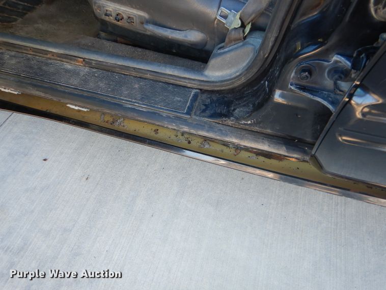 image for item GB9539 1999 Pontiac Bonneville