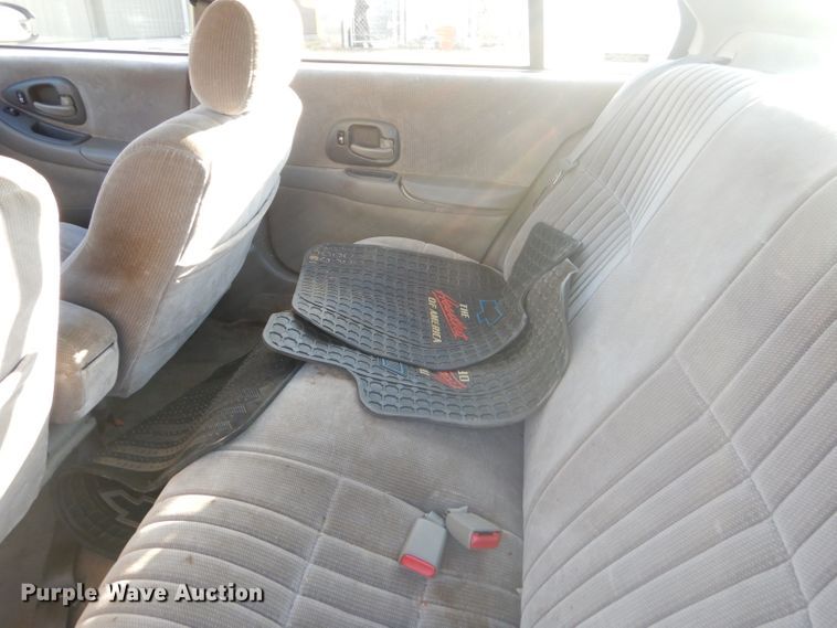 image for item GB9540 1999 Chevrolet Lumina