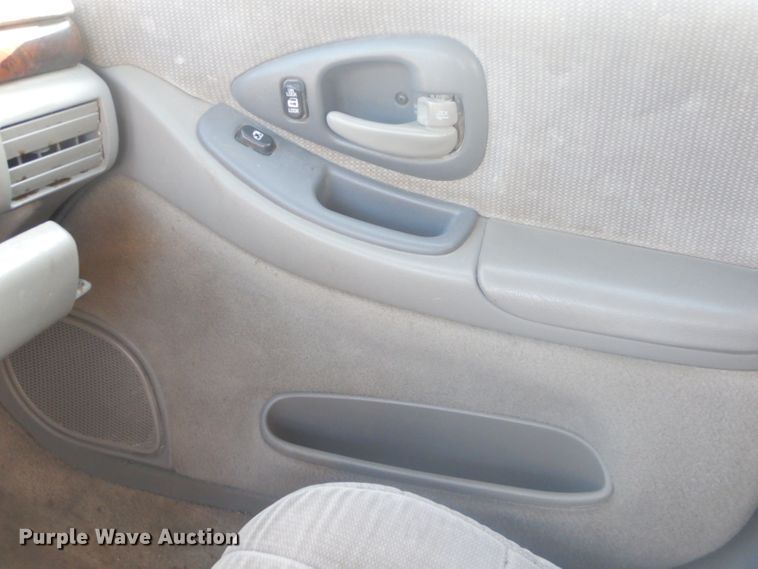 image for item GB9540 1999 Chevrolet Lumina