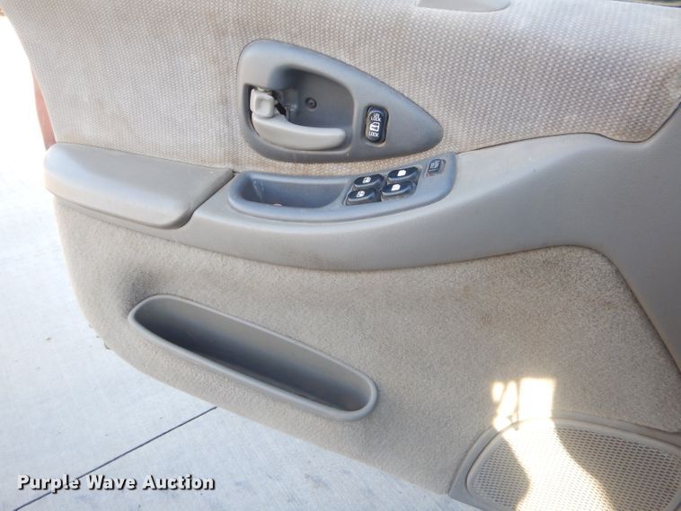 image for item GB9540 1999 Chevrolet Lumina