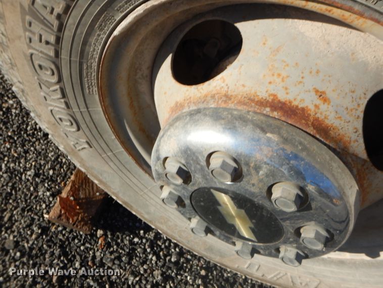 image for item GB9558 1998 Chevrolet K3500 utility bed pickup truck