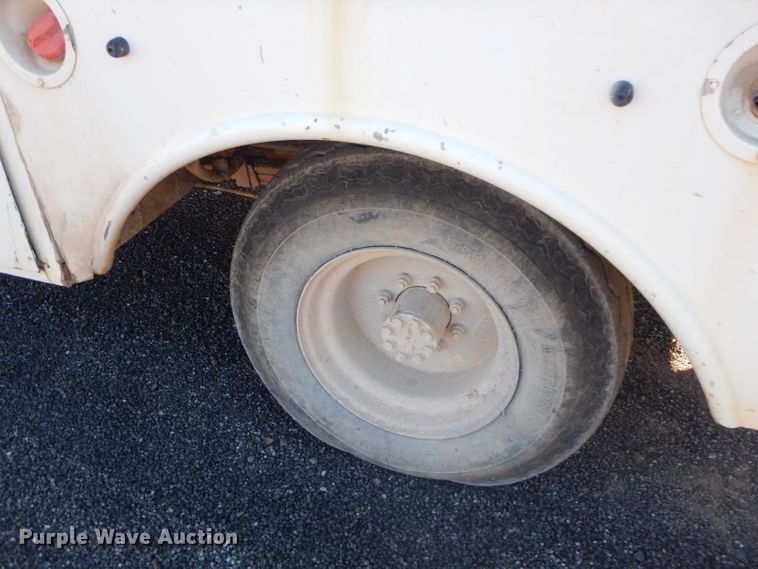 image for item GB9558 1998 Chevrolet K3500 utility bed pickup truck