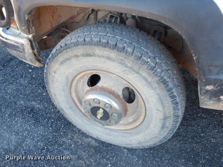 image for item GB9558 1998 Chevrolet K3500 utility bed pickup truck