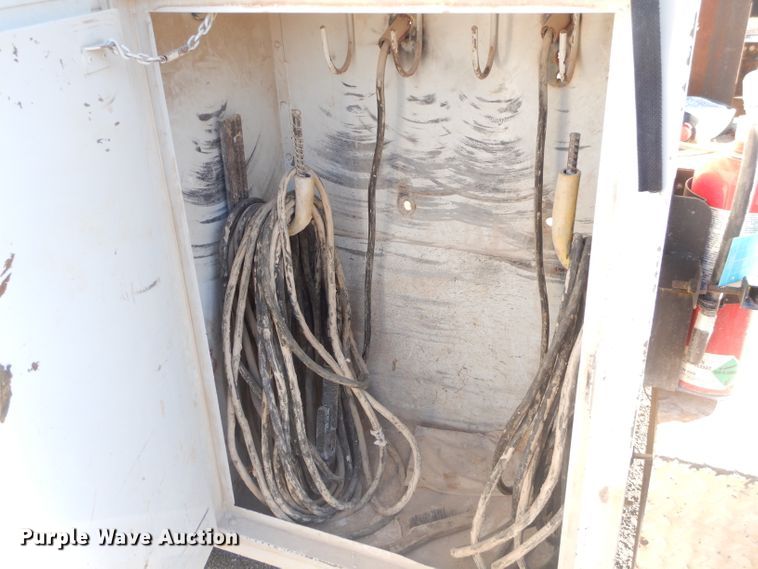 image for item GB9558 1998 Chevrolet K3500 utility bed pickup truck