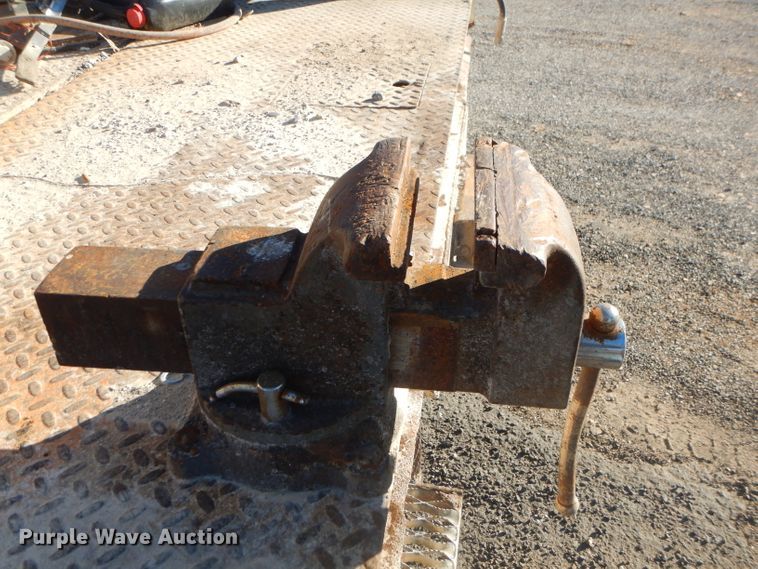 image for item GB9558 1998 Chevrolet K3500 utility bed pickup truck