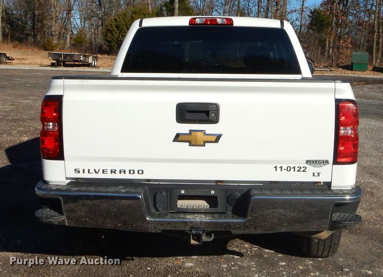 image for item GB9560 2016 Chevrolet Silverado 1500 Crew Cab pickup truck