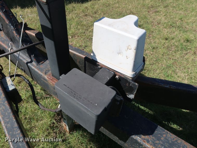 image for item GD9754 2009 shop built utility trailer